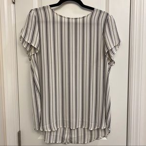 Short sleeve vertical stripe blouse with buttons